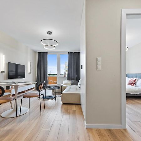 Rentplanet - Apartament Miedzynarodowa Varsavia Esterno foto